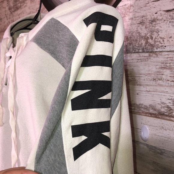 Victoria’s Secret pink off white Jersey style sweatshirt oversized size small​​ - Picture 3 of 7